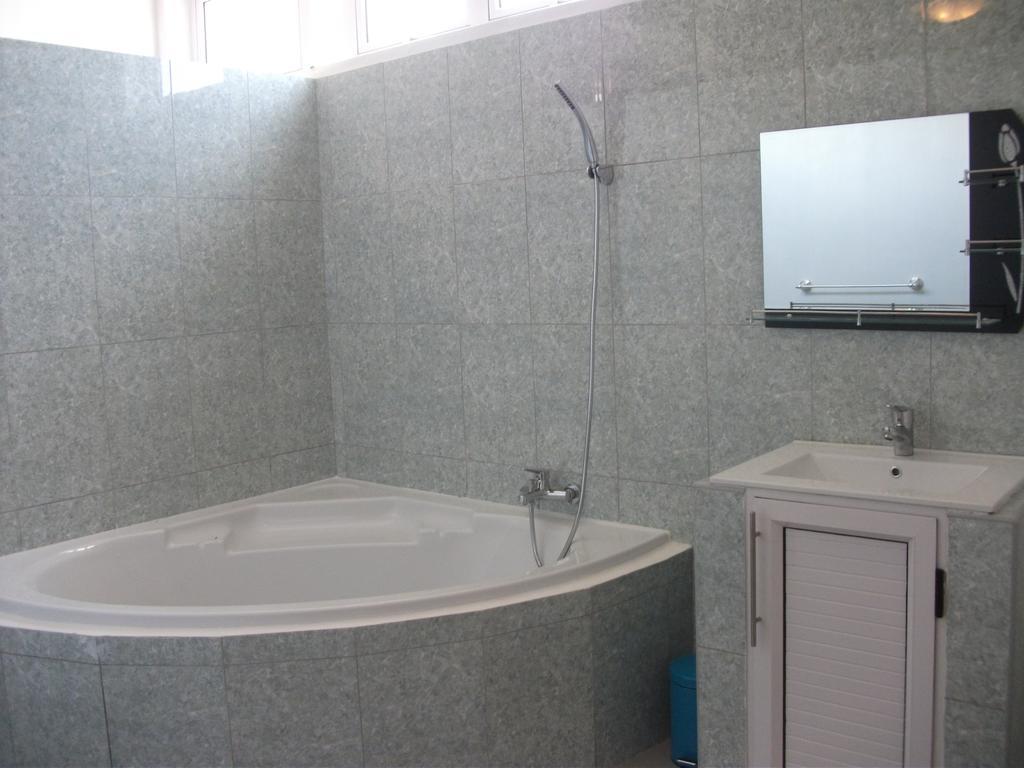 La Dorade Bed & Breakfast Trou aux Biches Room photo
